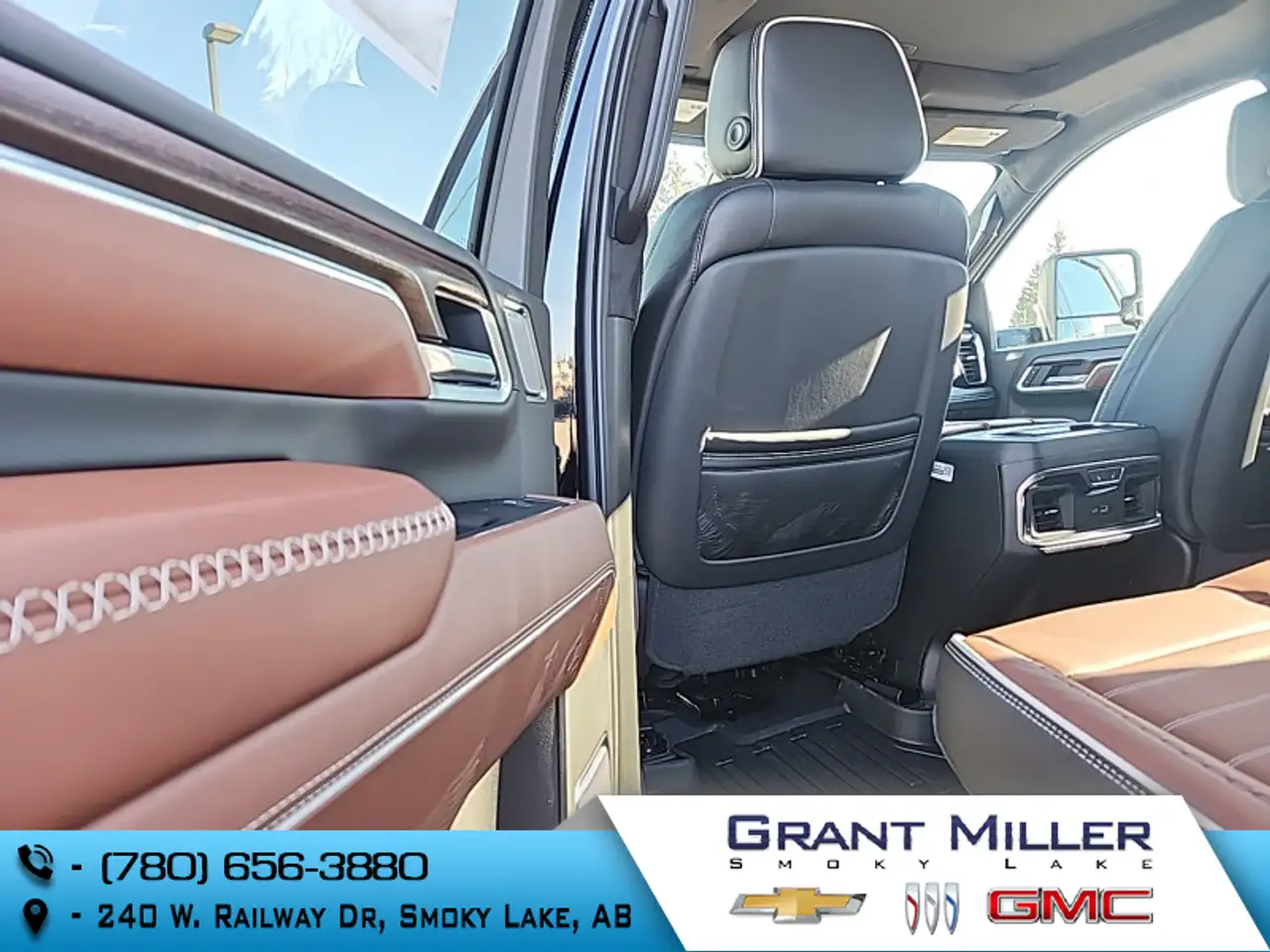 GMC Sierra 3500HD снимка GMC Sierra 3500HD