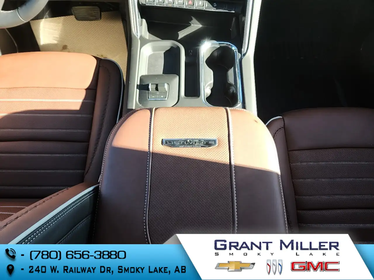 GMC Sierra 3500HD снимка GMC Sierra 3500HD