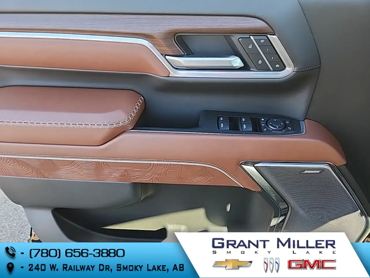 GMC Sierra 3500HD снимка GMC Sierra 3500HD