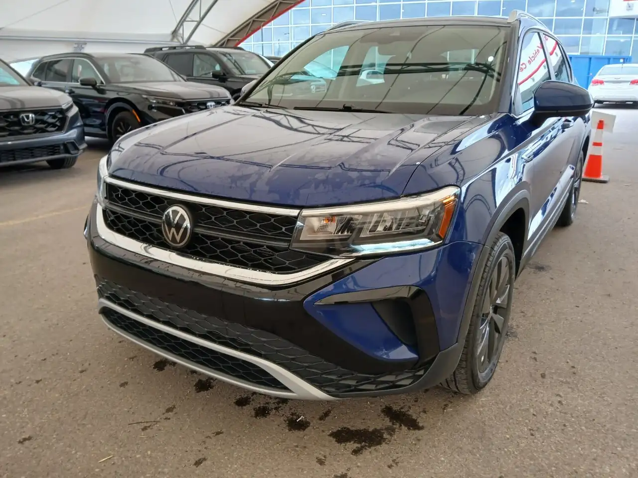 Volkswagen Taos photo Volkswagen Taos