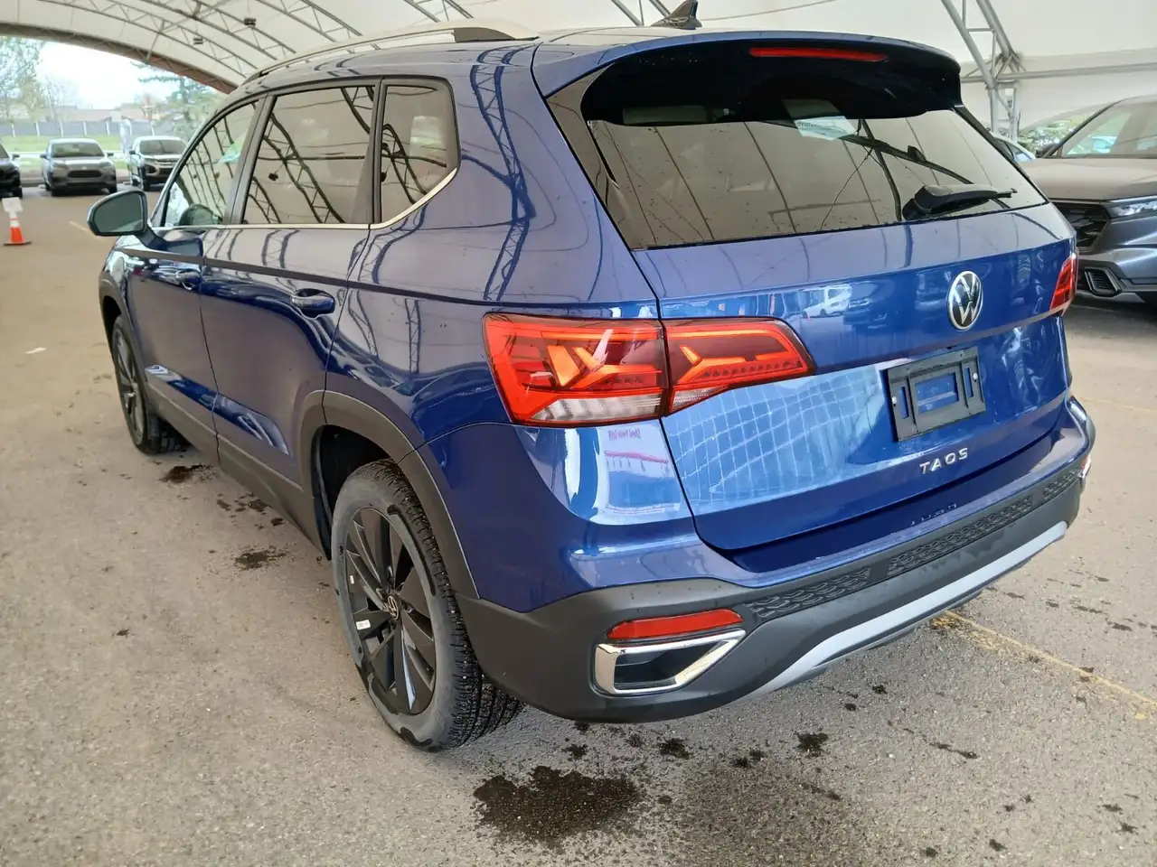 Volkswagen Taos photo Volkswagen Taos