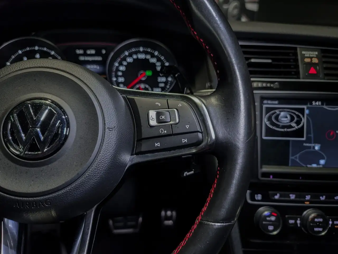 Volkswagen Golf GTI fotografie Volkswagen Golf GTI