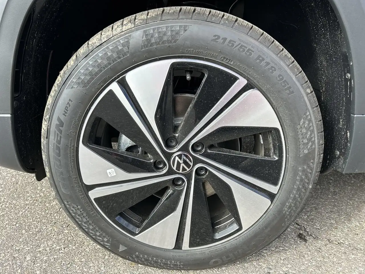 Volkswagen Taos снимка Volkswagen Taos