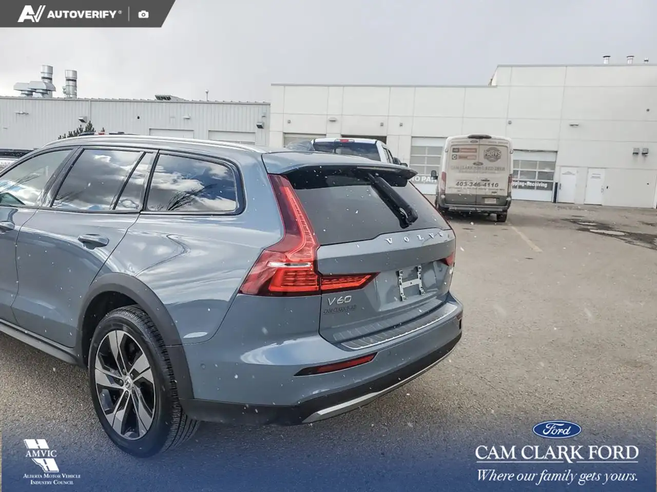 Volvo V60 Cross Country photo Volvo V60 Cross Country