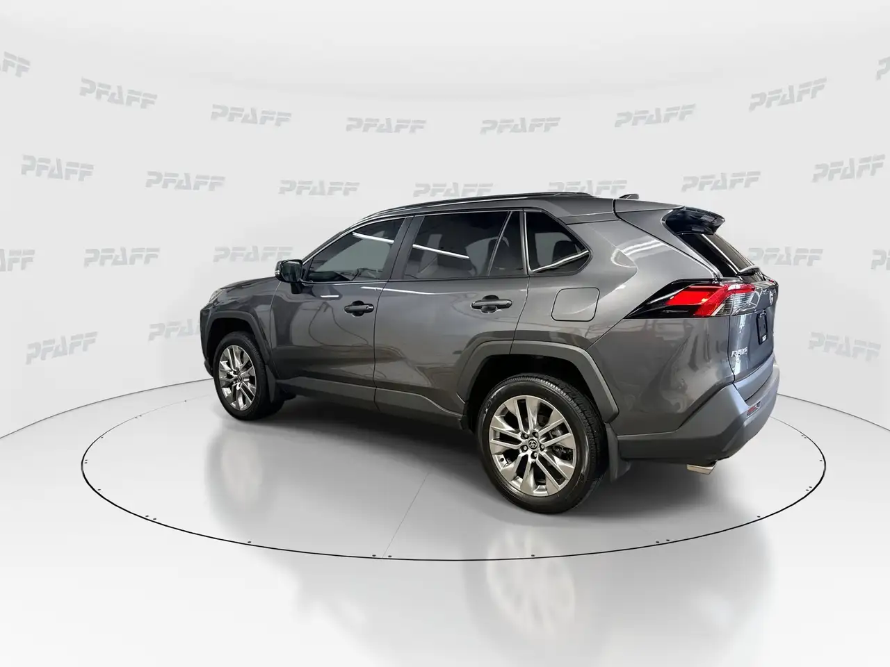 Toyota RAV 4 снимка Toyota RAV 4
