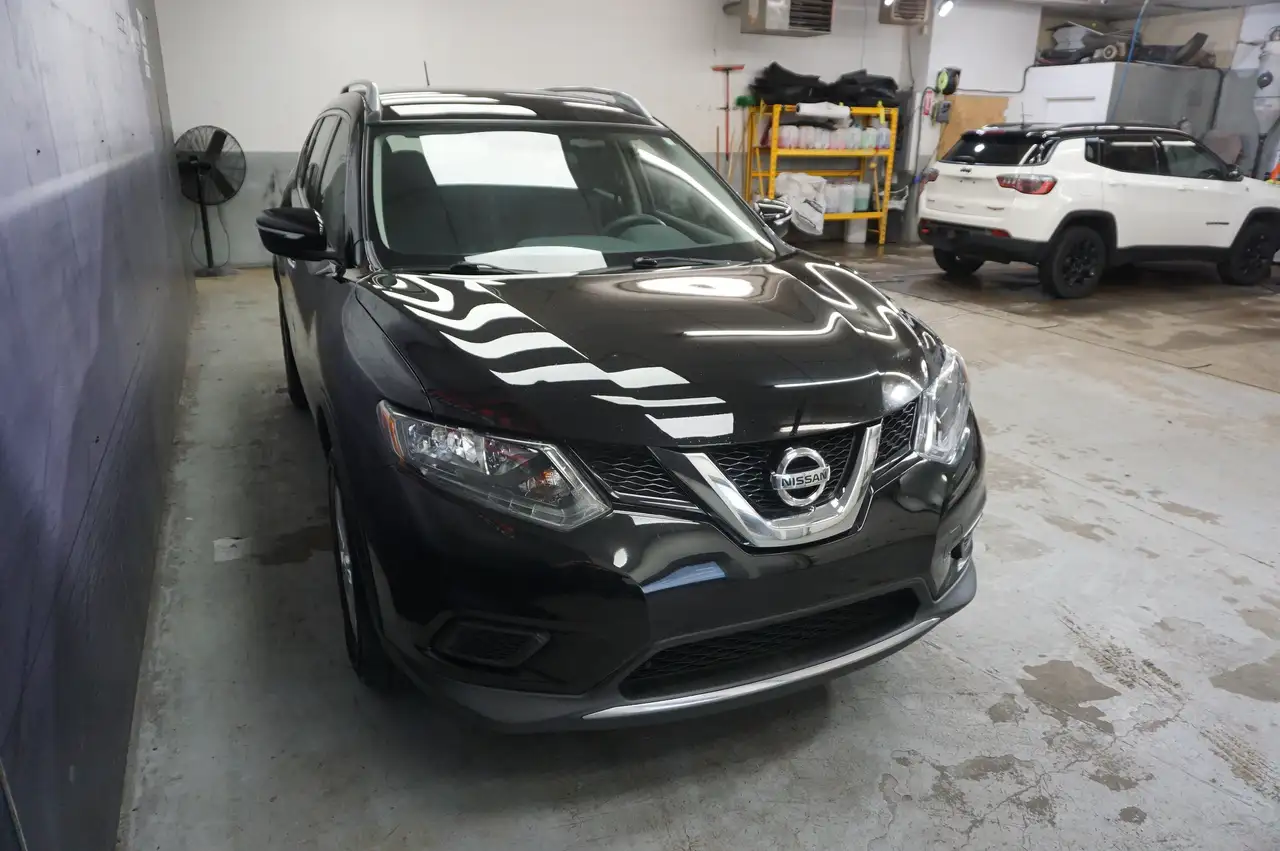 Nissan Rogue fotografie Nissan Rogue