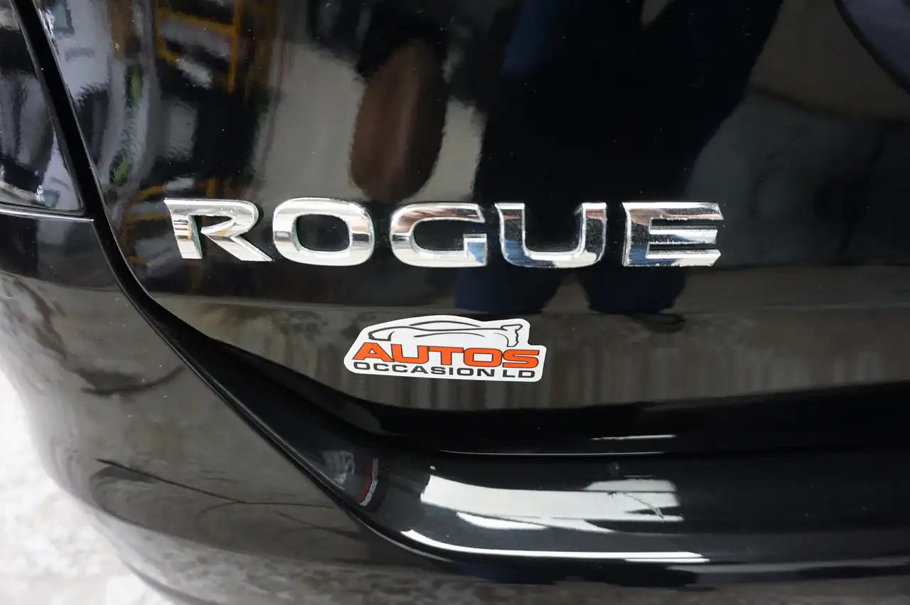 Nissan Rogue fotografie Nissan Rogue