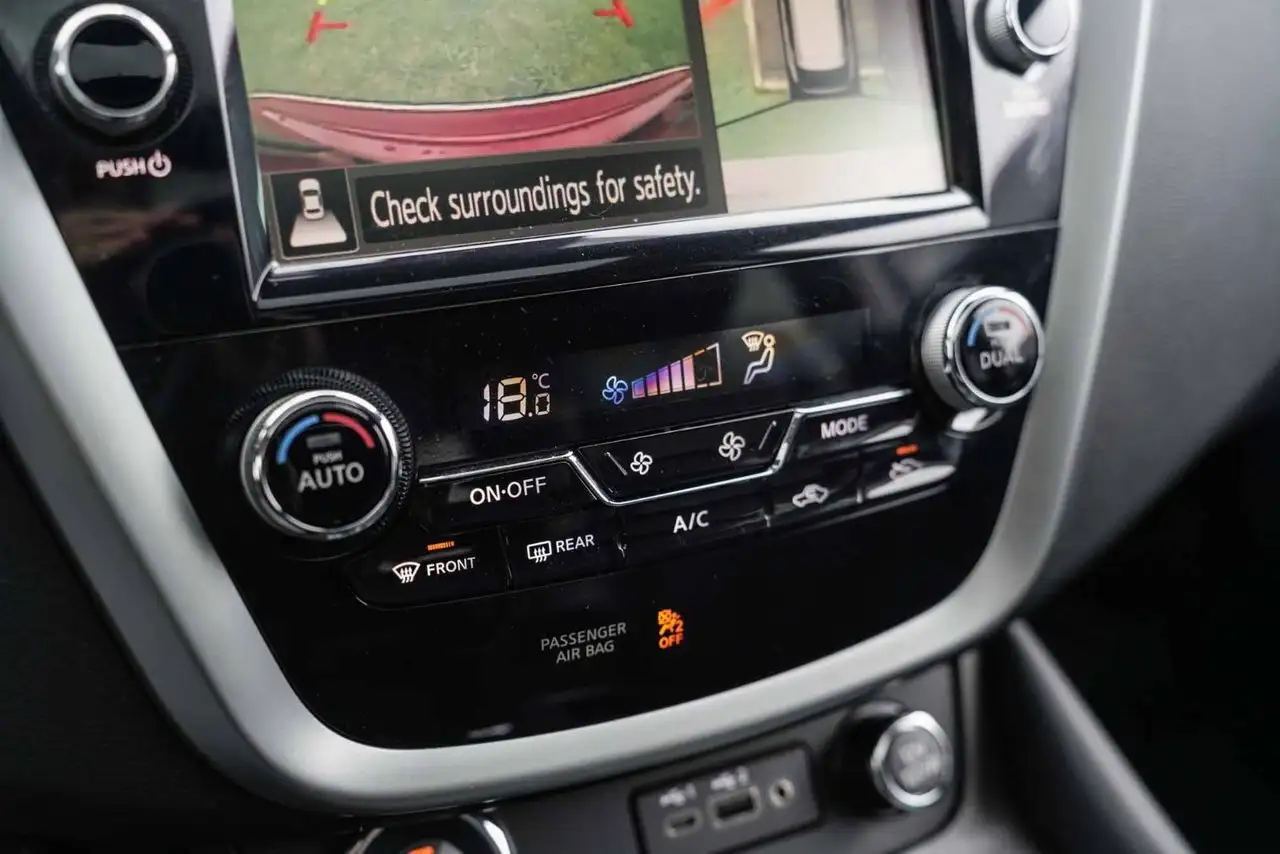 Nissan Murano снимка Nissan Murano