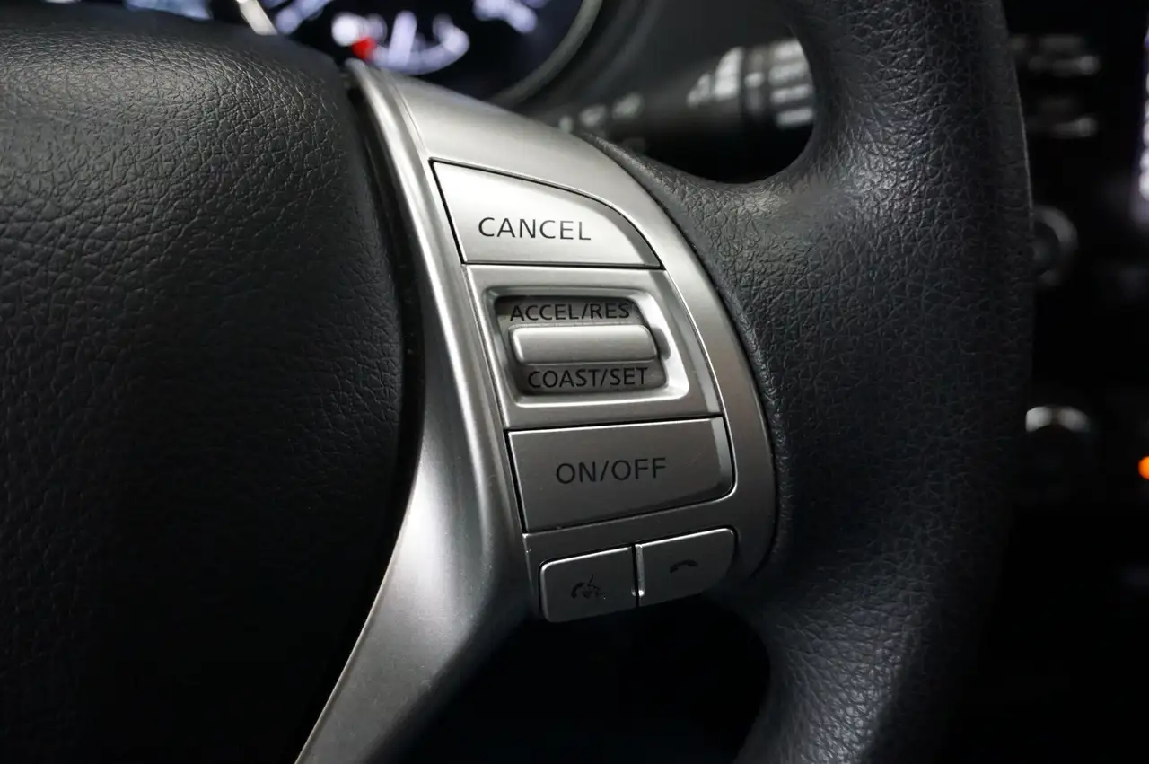 Nissan Rogue fotografie Nissan Rogue