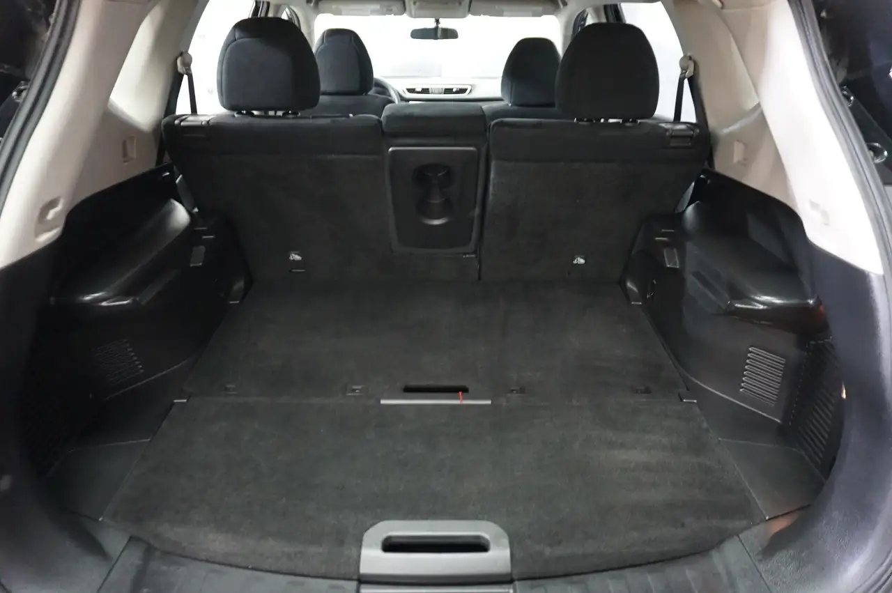 Nissan Rogue fotografie Nissan Rogue