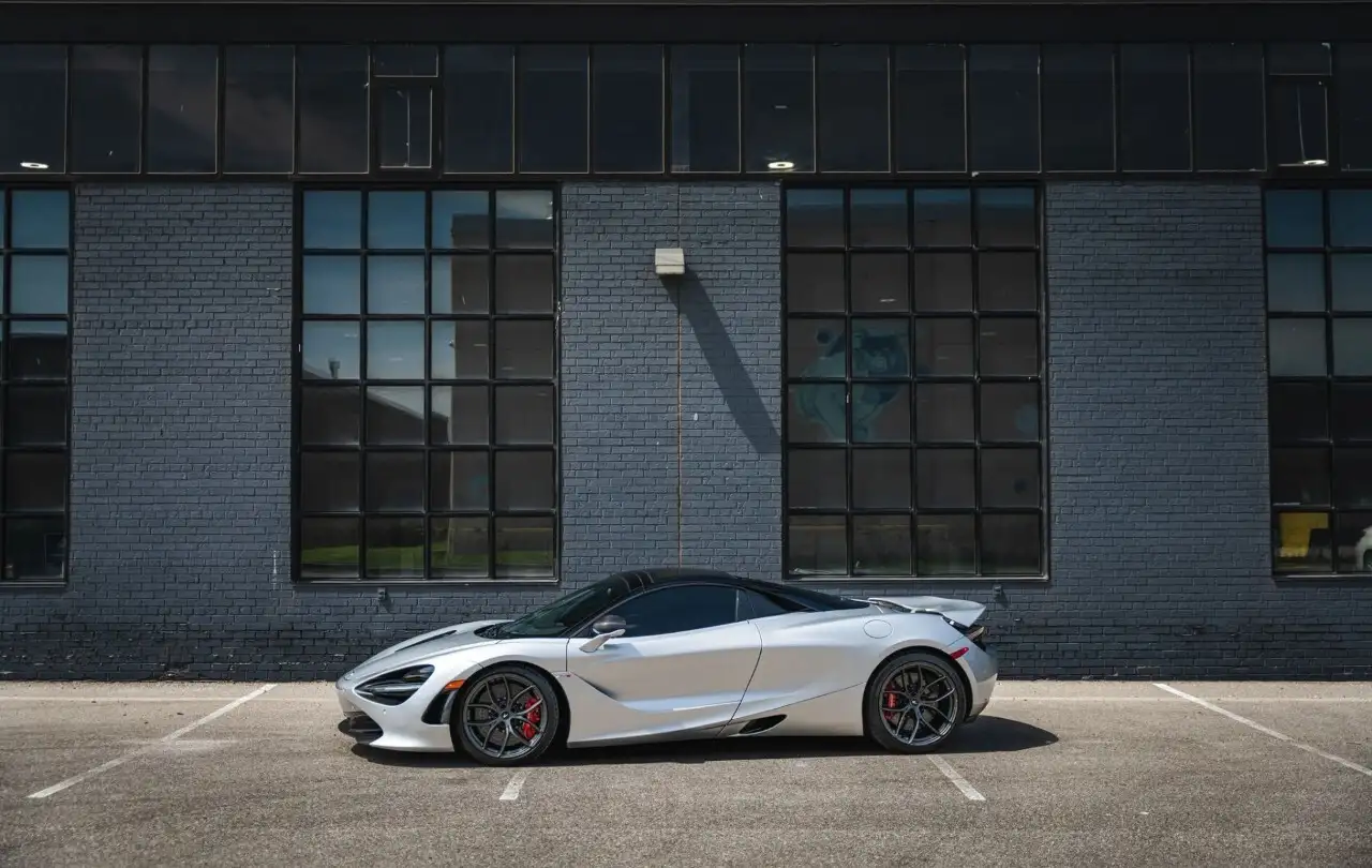 2020 McLaren 720S