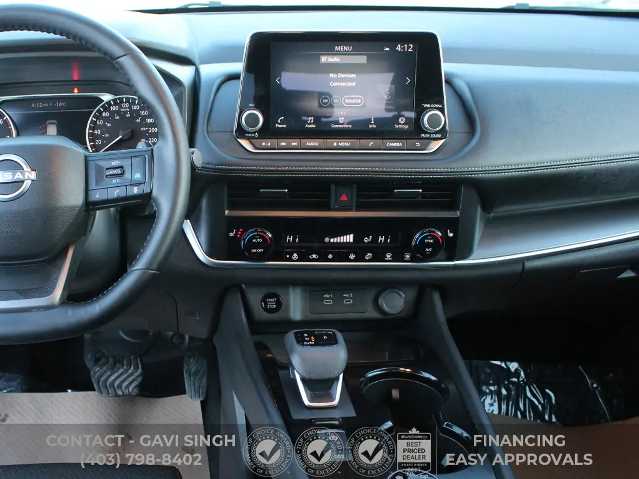 Nissan Rogue fotografie Nissan Rogue