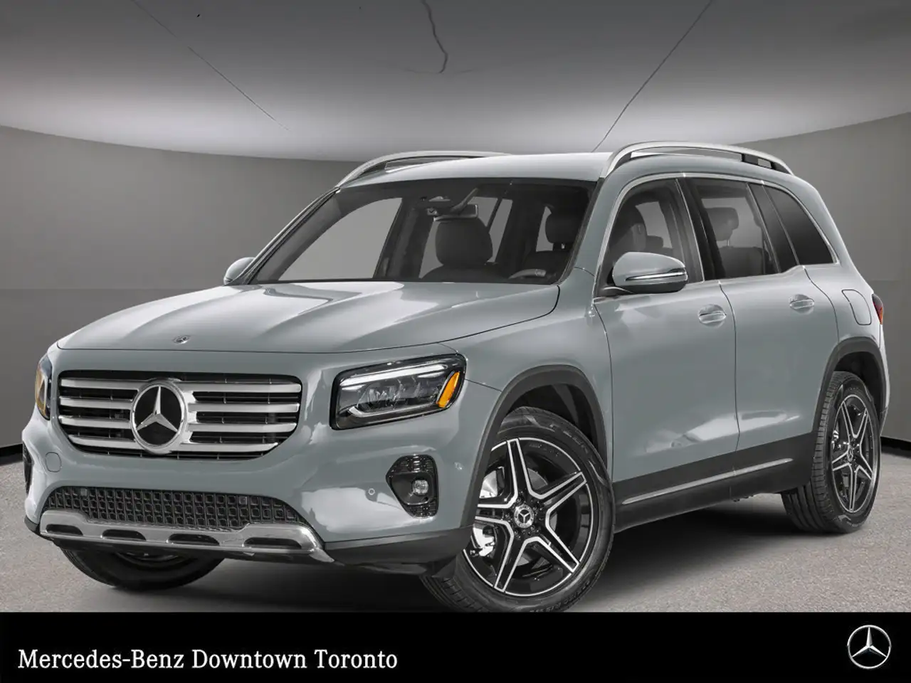 Mercedes-Benz GLB снимка Mercedes-Benz GLB