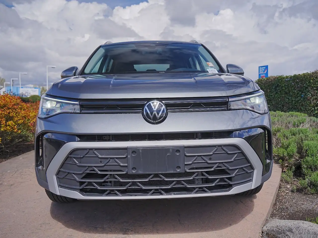 Volkswagen Taos снимка Volkswagen Taos