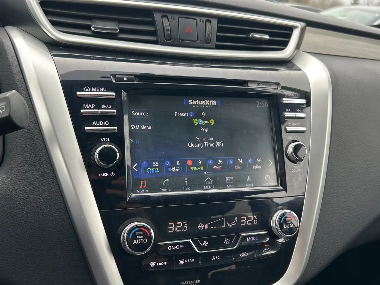 Nissan Murano снимка Nissan Murano