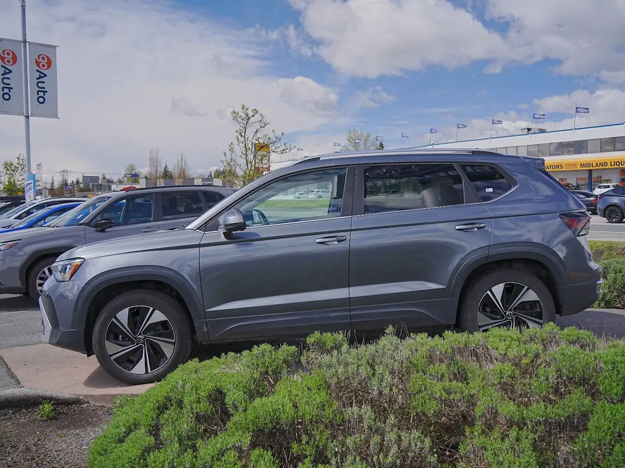 Volkswagen Taos снимка Volkswagen Taos