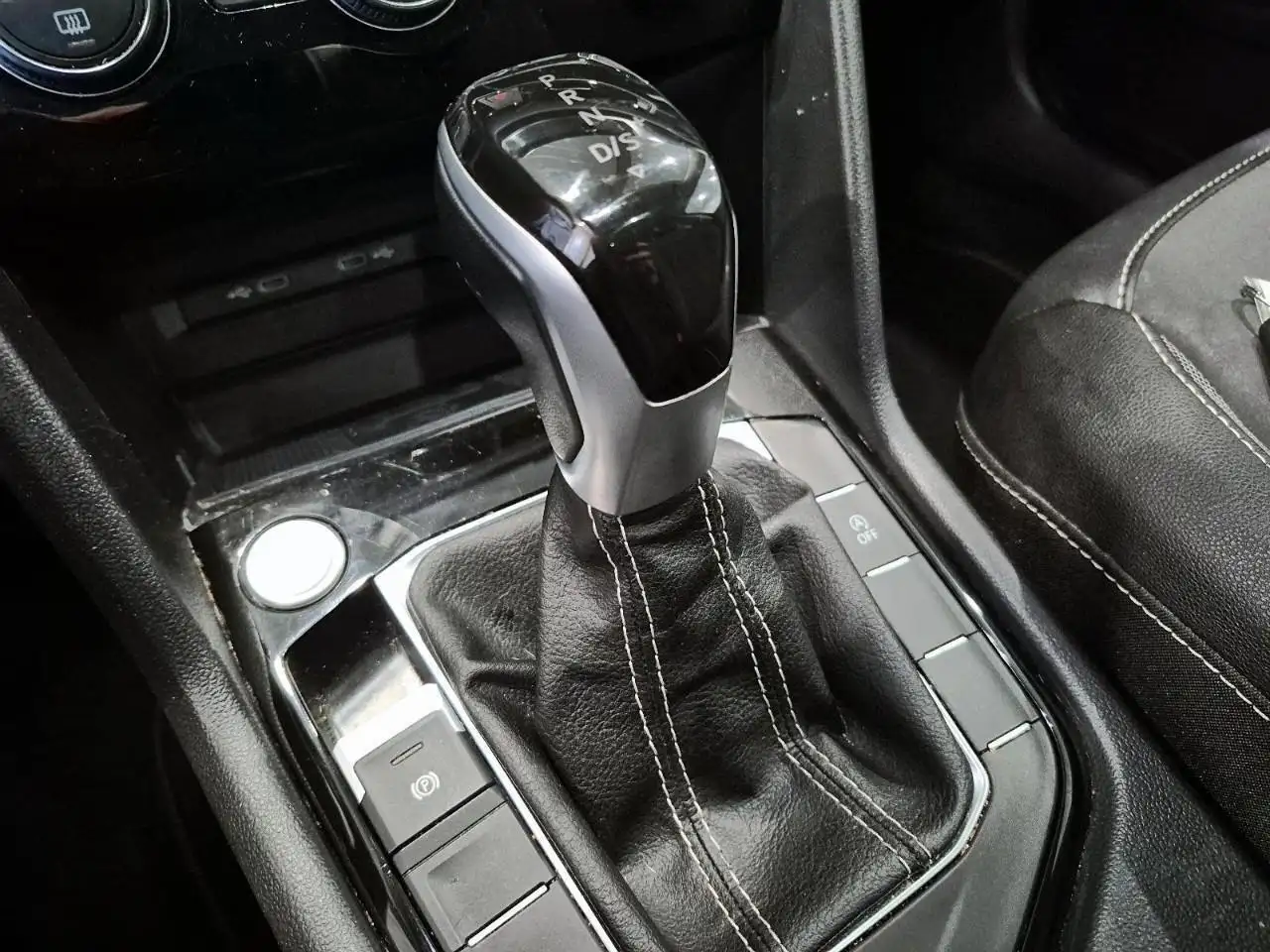 Volkswagen Taos снимка Volkswagen Taos