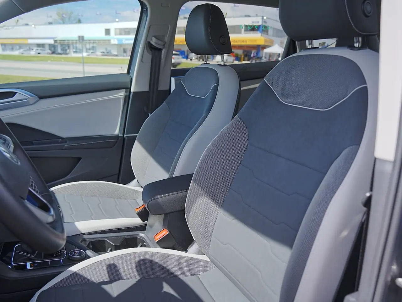 Volkswagen Taos снимка Volkswagen Taos