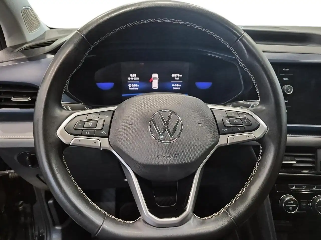 Volkswagen Taos снимка Volkswagen Taos