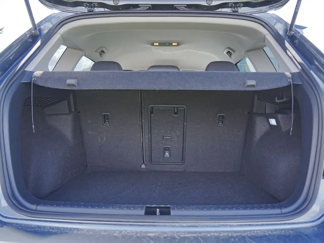 Volkswagen Taos снимка Volkswagen Taos