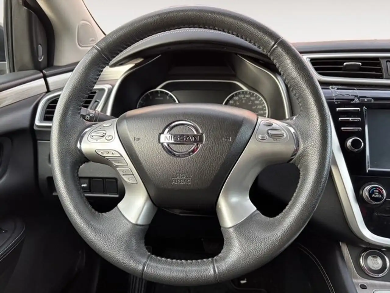 Nissan Murano fotografie Nissan Murano
