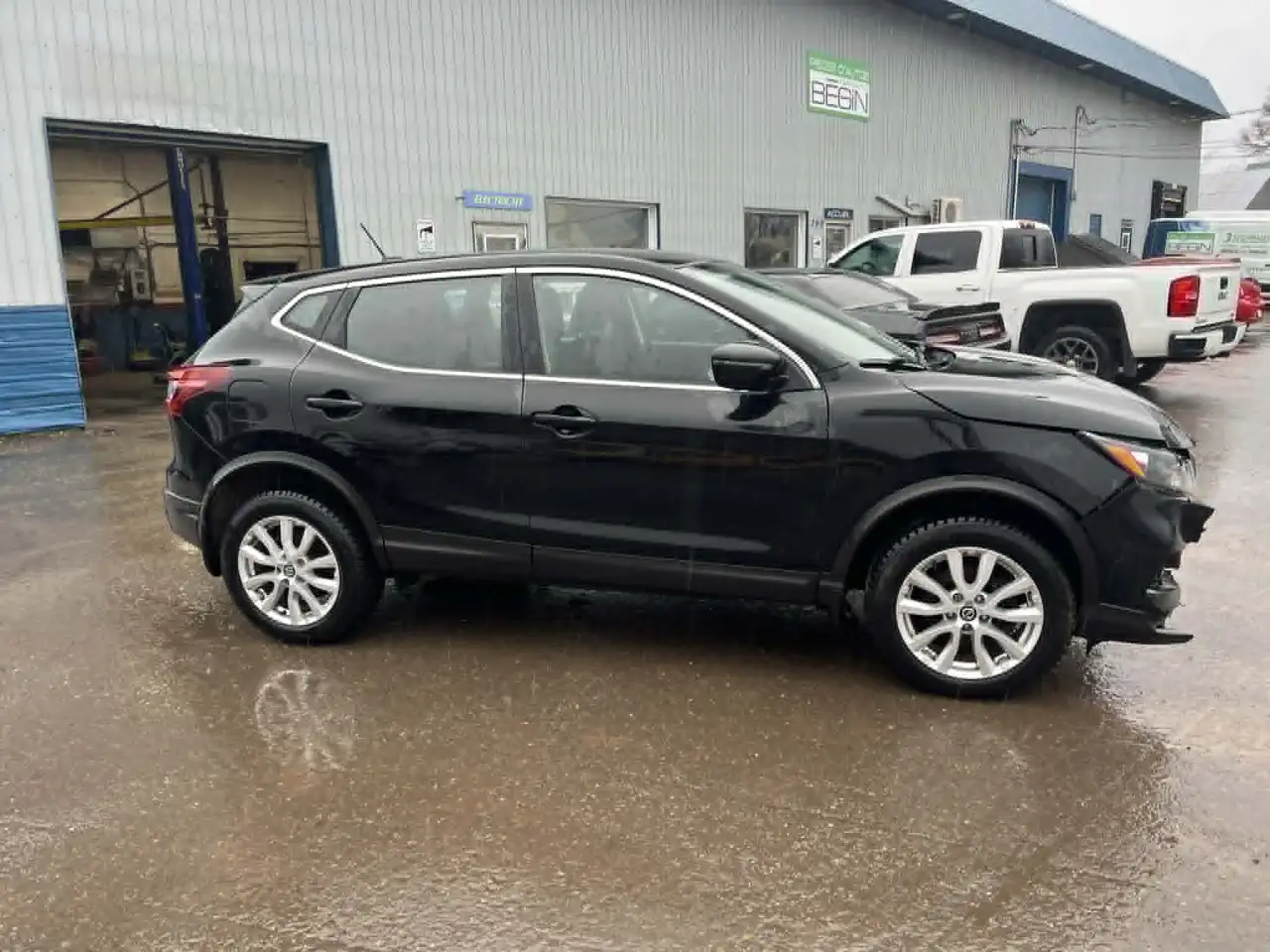 Nissan Qashqai снимка Nissan Qashqai