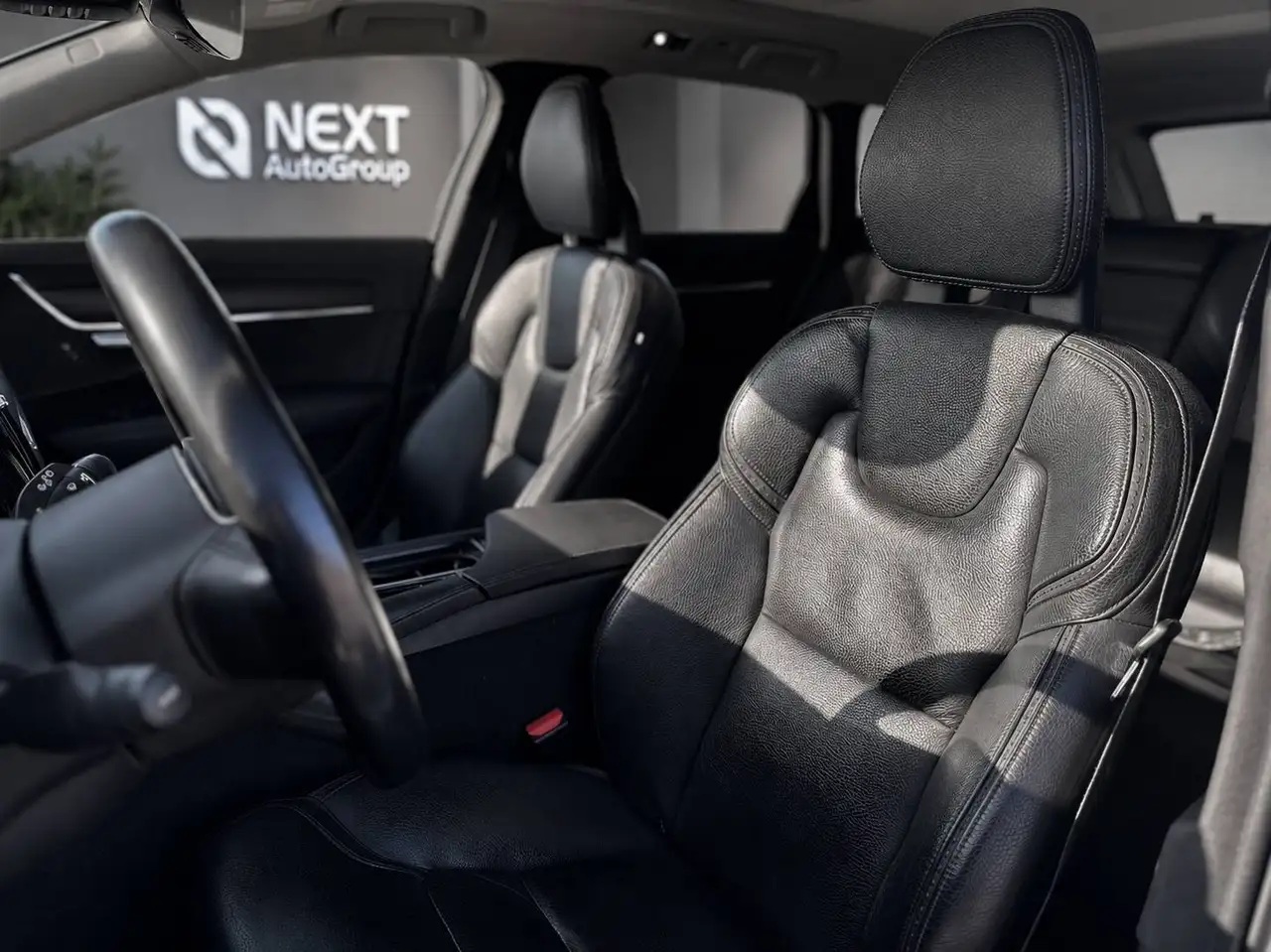 Volvo V90 Cross Country снимка Volvo V90 Cross Country
