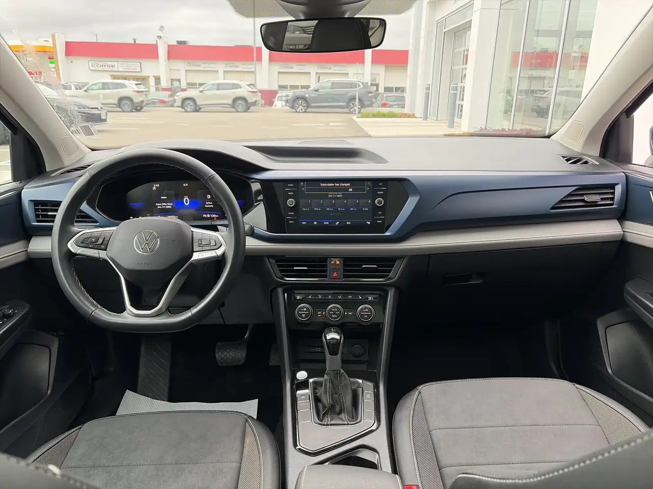 Volkswagen Taos снимка Volkswagen Taos