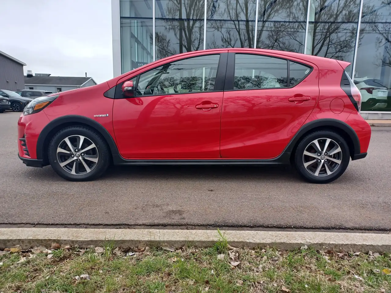 Toyota Prius c photo Toyota Prius c
