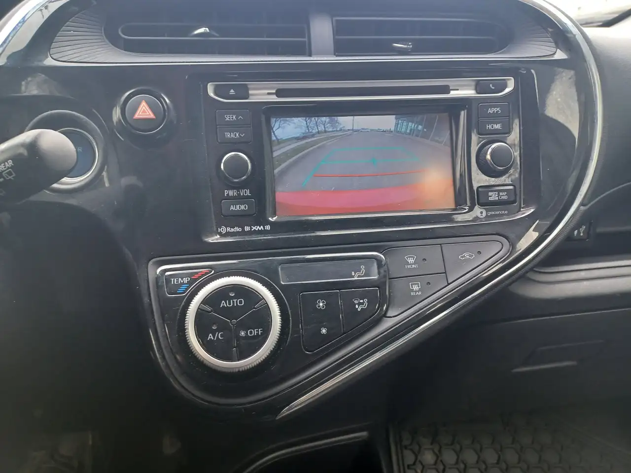 Toyota Prius c photo Toyota Prius c