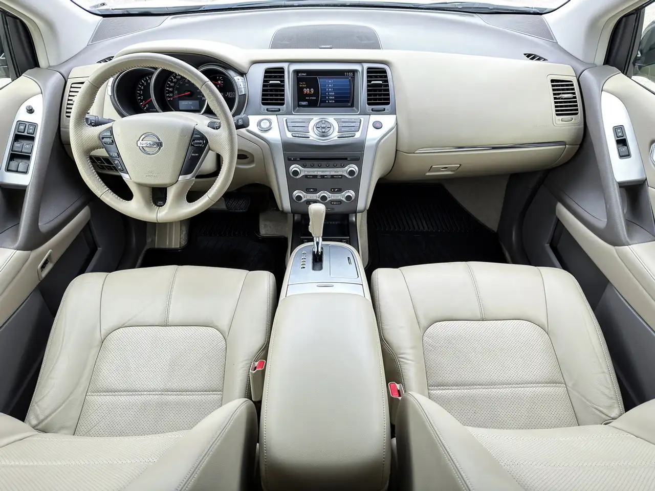Nissan Murano снимка Nissan Murano