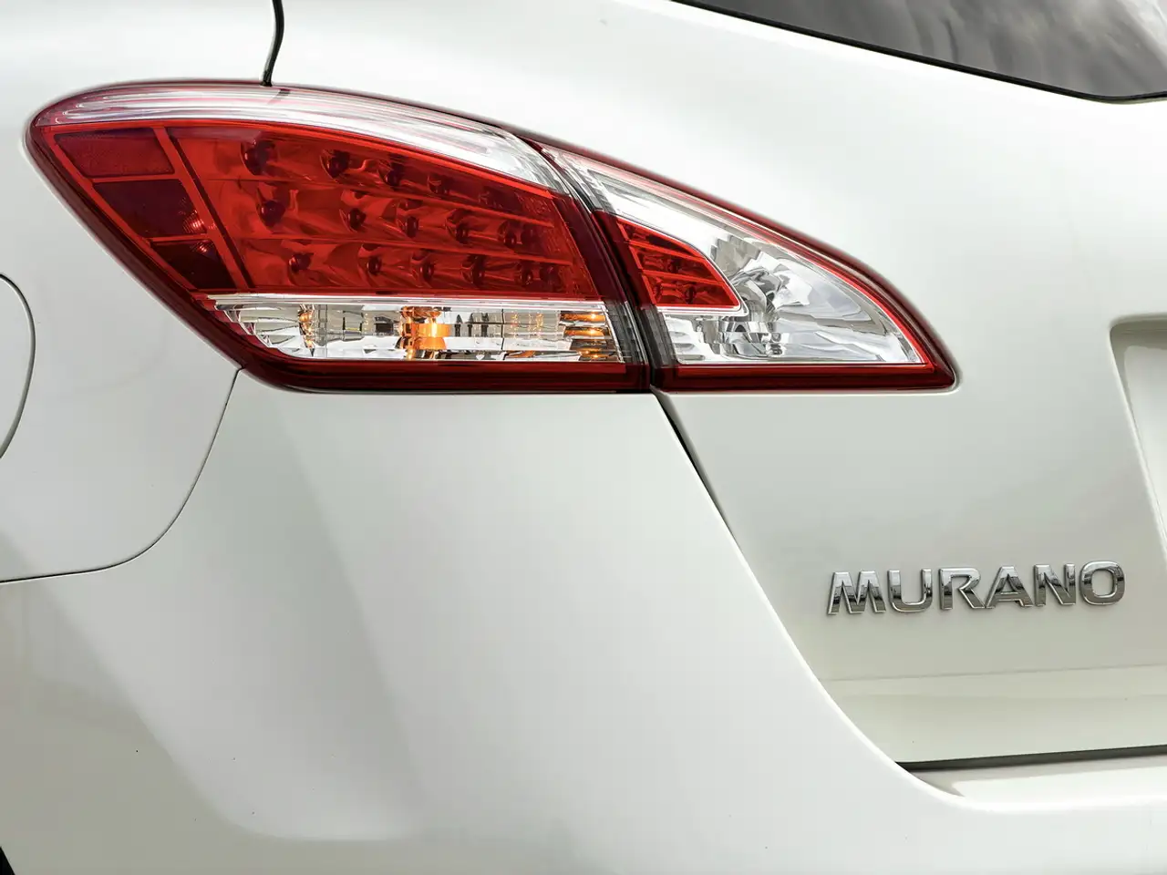 Nissan Murano снимка Nissan Murano