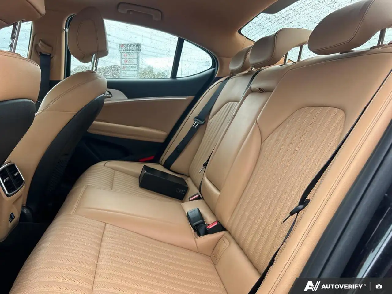 Genesis G70 снимка Genesis G70