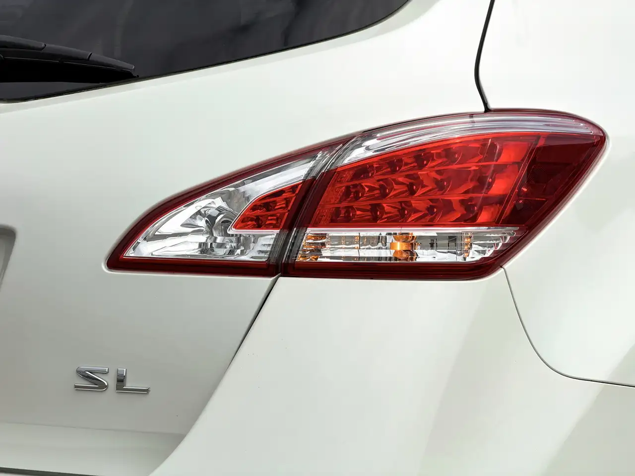 Nissan Murano снимка Nissan Murano