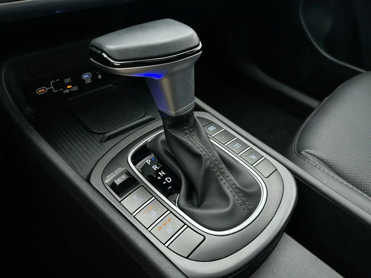 Hyundai KONA снимка Hyundai KONA