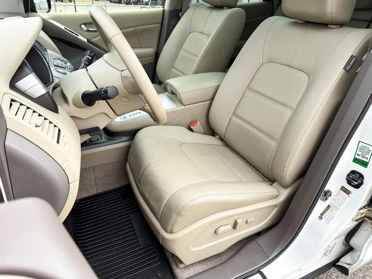 Nissan Murano снимка Nissan Murano