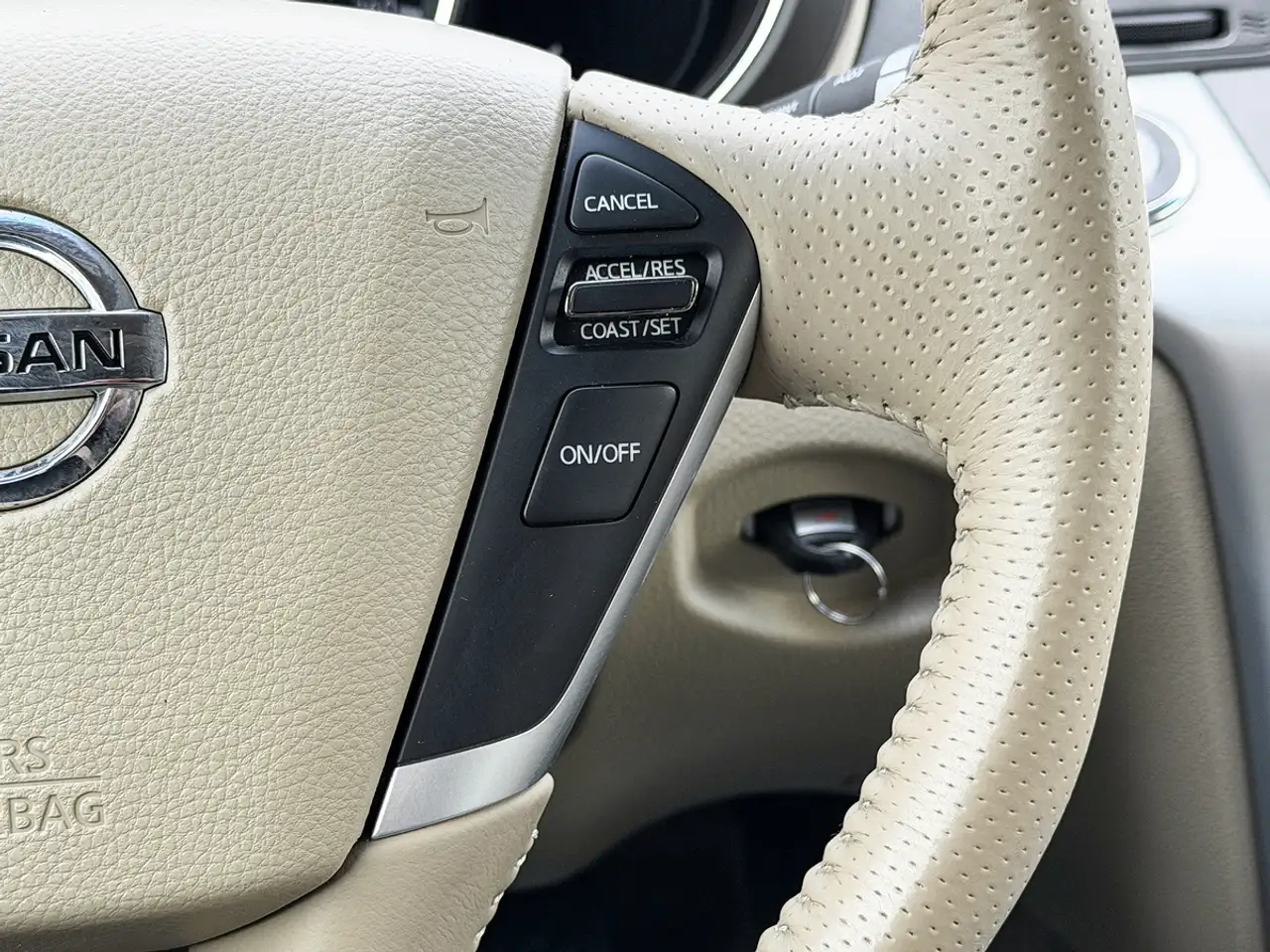 Nissan Murano снимка Nissan Murano