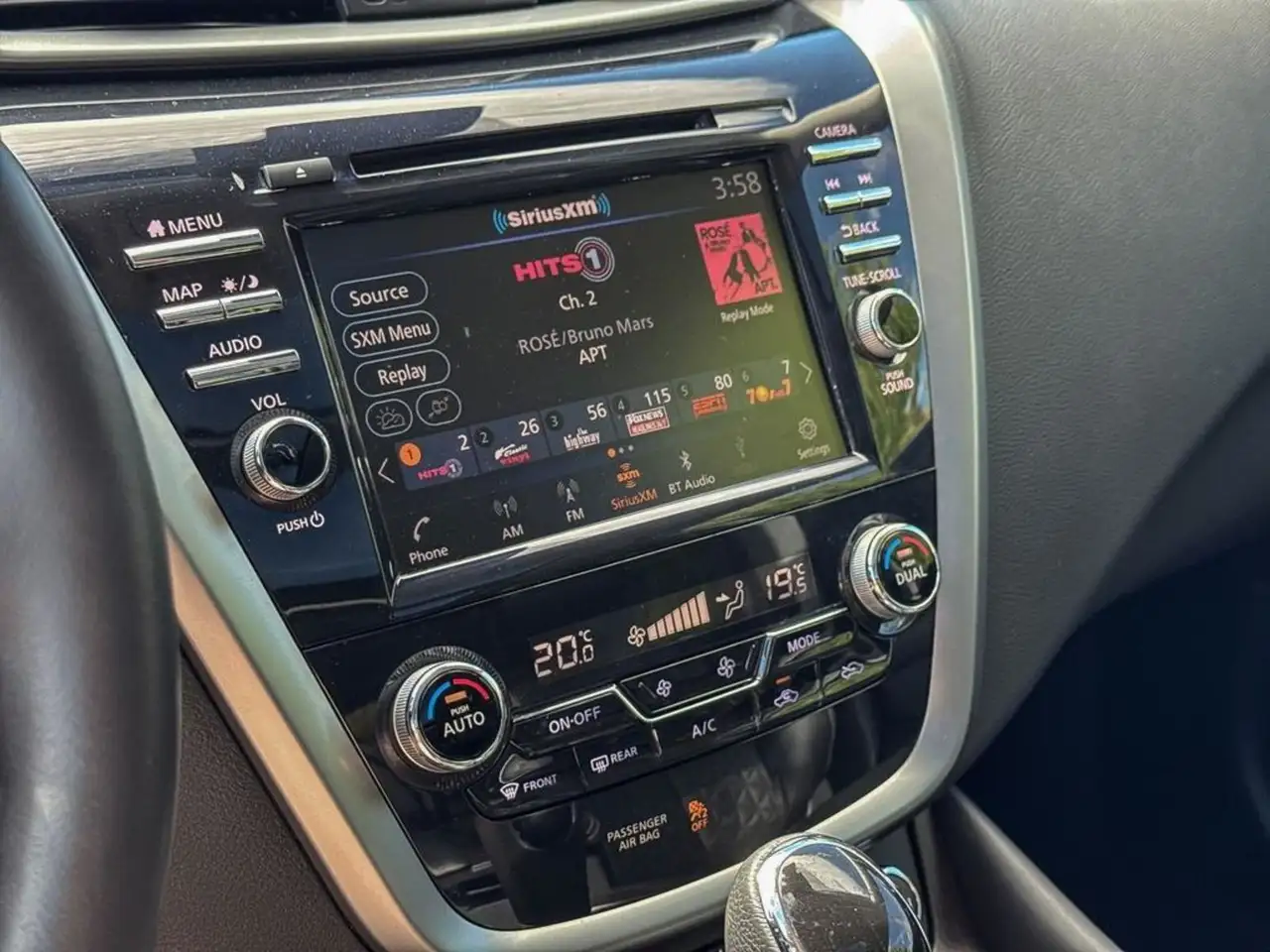 Nissan Murano fotografie Nissan Murano