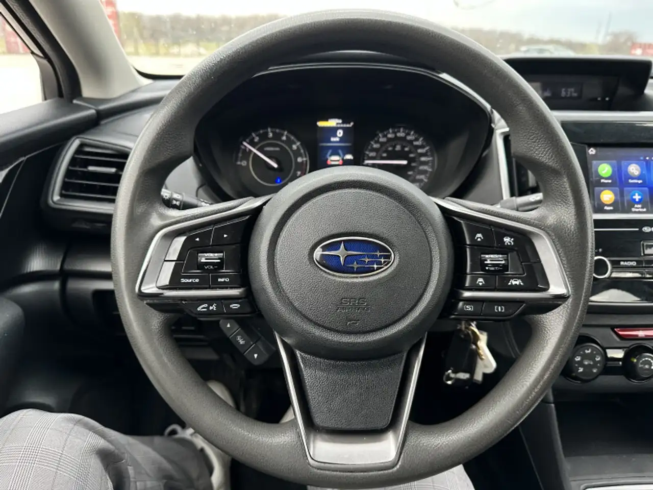 Subaru Impreza снимка Subaru Impreza
