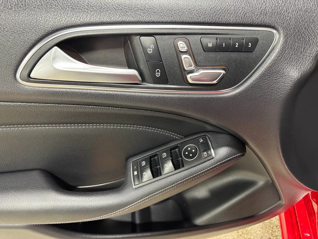 Mercedes-Benz B-Class fotografie Mercedes-Benz B-Class