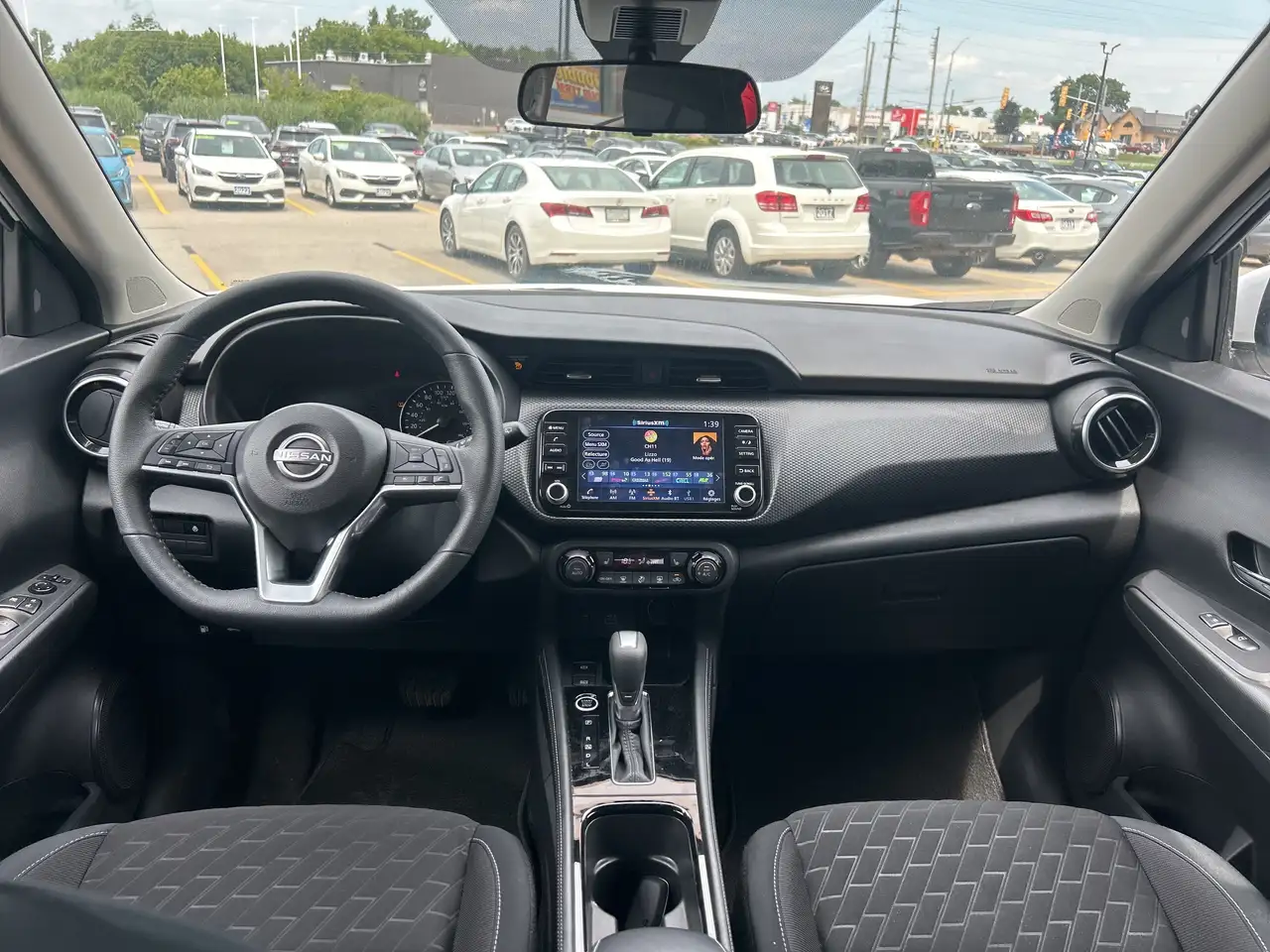 Nissan Kicks снимка Nissan Kicks