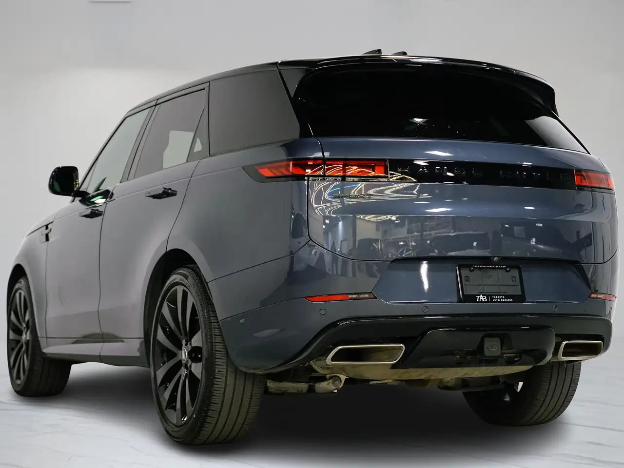 Land Rover Range Rover Sport снимка Land Rover Range Rover Sport