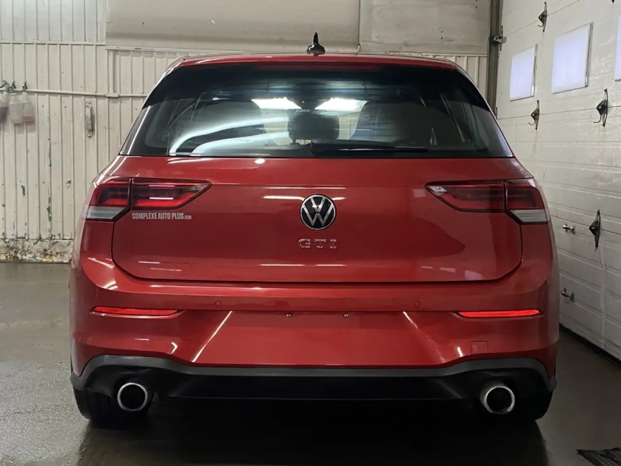 Volkswagen Golf GTI photo Volkswagen Golf GTI