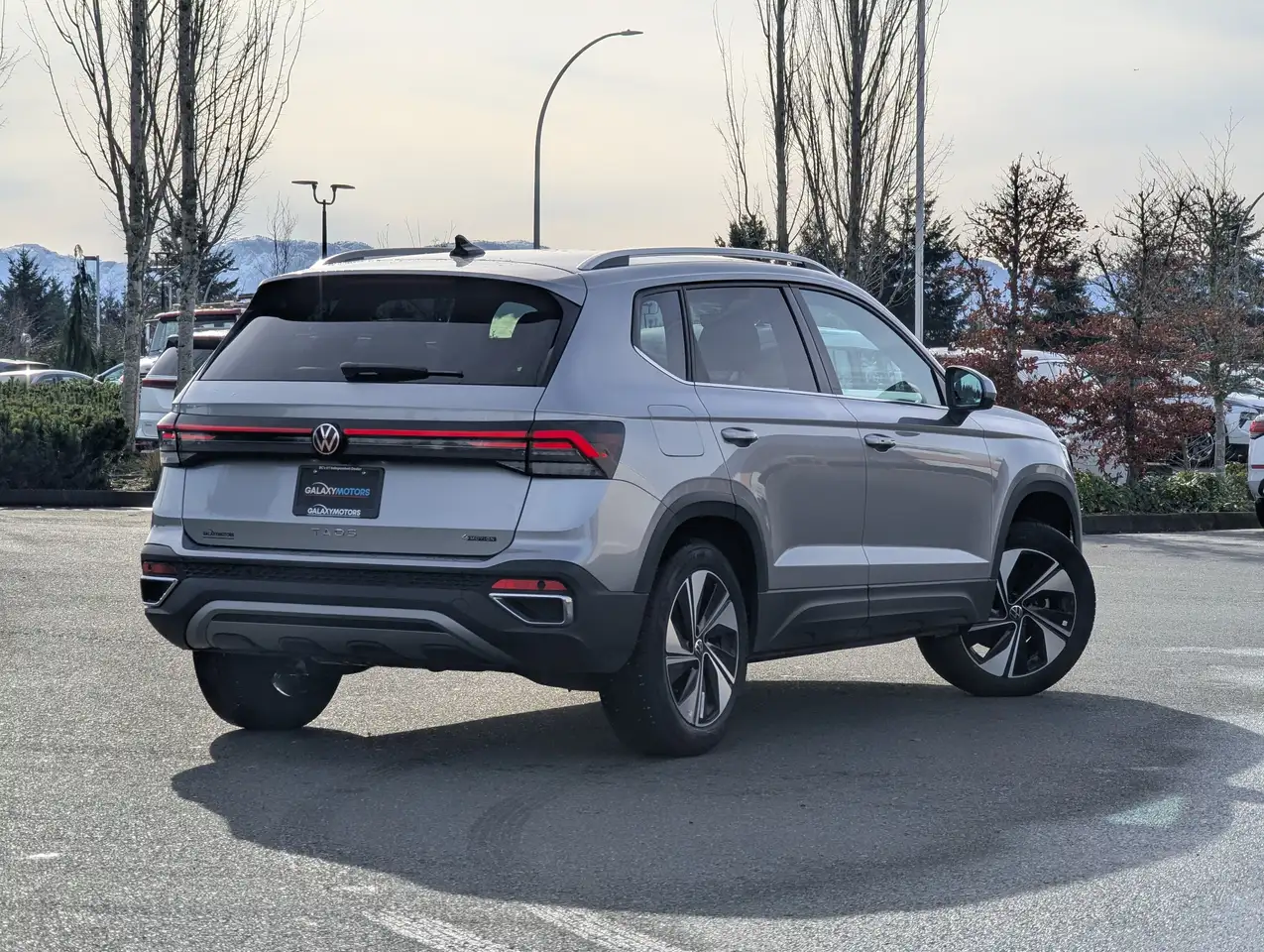 Volkswagen Taos photo Volkswagen Taos