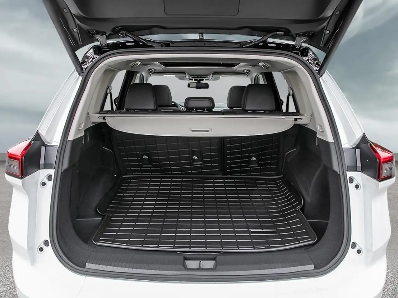 Nissan Rogue photo Nissan Rogue