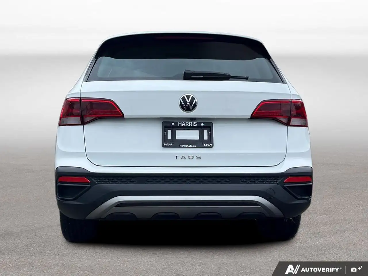 Volkswagen Taos снимка Volkswagen Taos