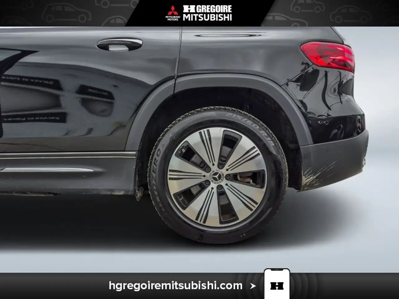 Mercedes-Benz EQB снимка Mercedes-Benz EQB
