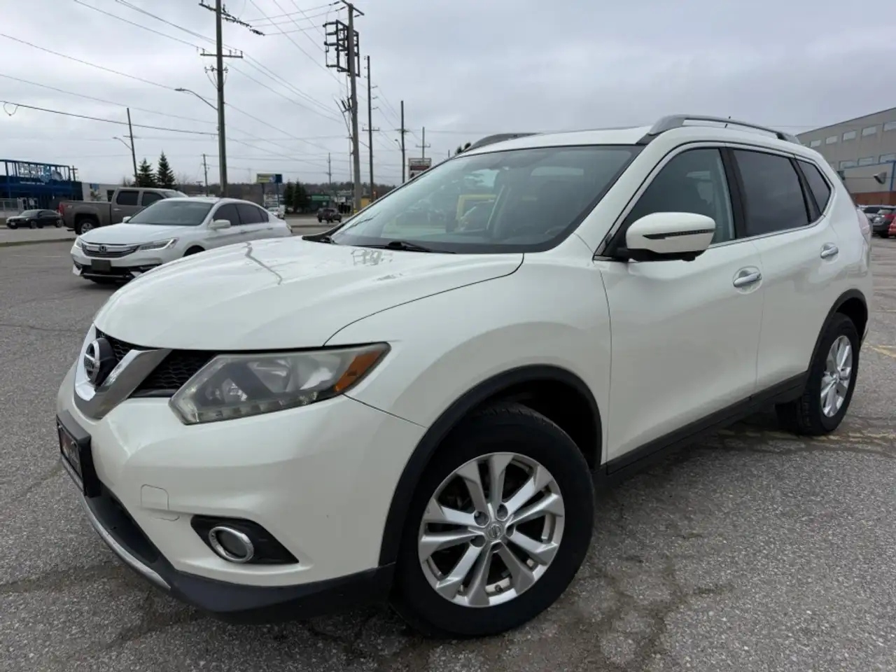 Nissan Rogue снимка Nissan Rogue