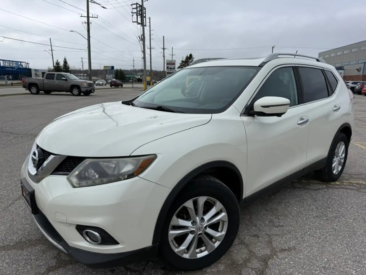 Nissan Rogue снимка Nissan Rogue