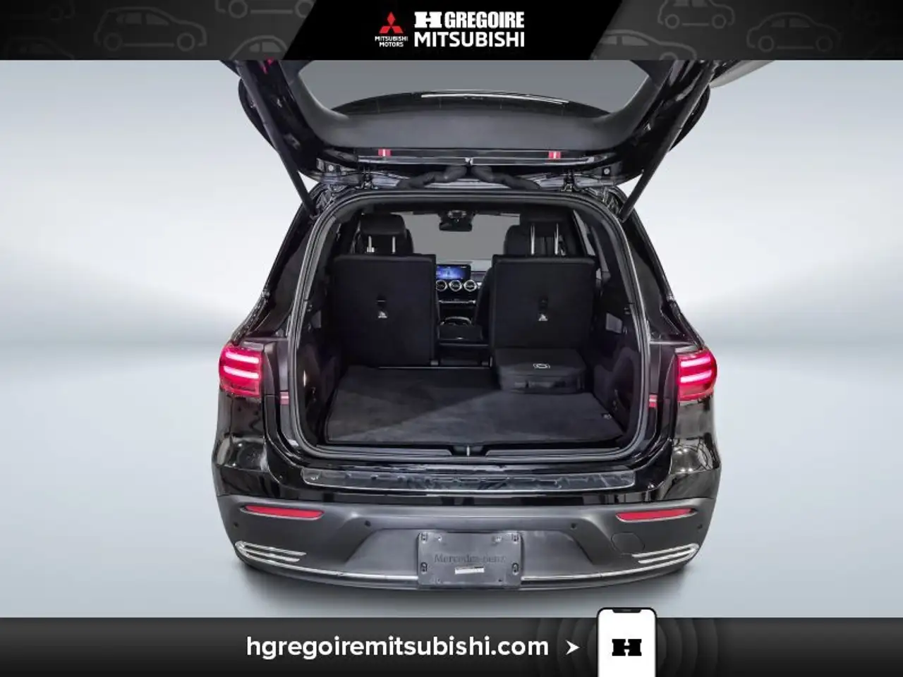 Mercedes-Benz EQB снимка Mercedes-Benz EQB